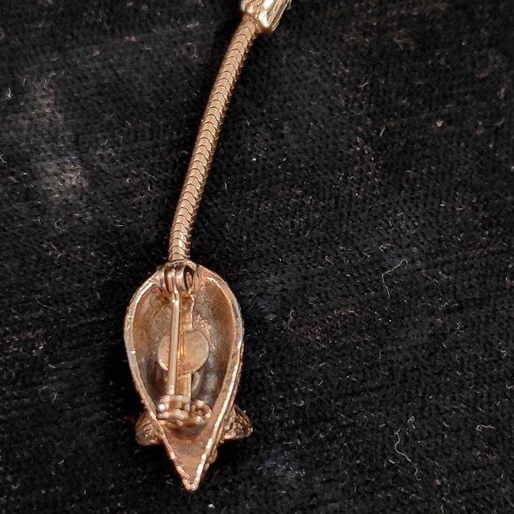 Gold Tone Mouse Pin Brooch - Picture 2 of 7